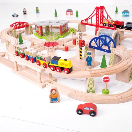 Immagine per la categoria piste trenini in legno
